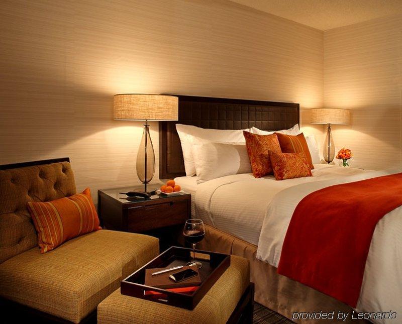 Cambridge Suites Toronto Rum bild